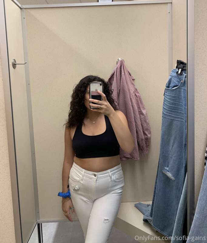 sofia-gains image #1