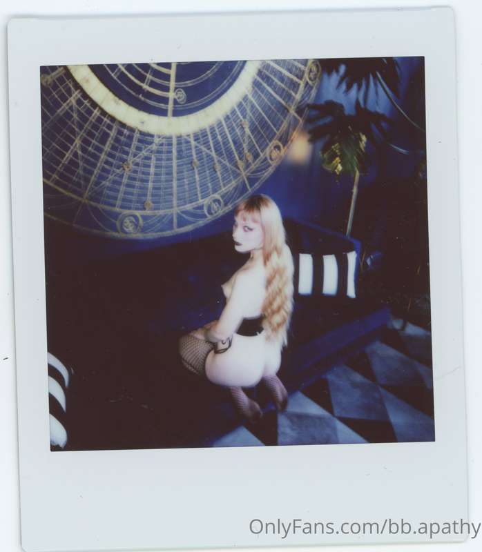 bb.apathy image #0