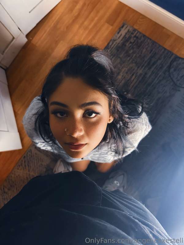 angelicaxestell