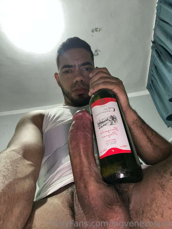 Nos tomamos esta botella de vino juntos ? 🔥🍆🫶🏻