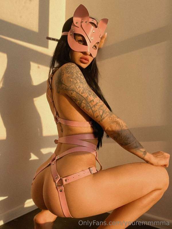 ADD @gym_mary HOTTEST BABE ON OF🔥🔥🔥

JUICY  SHAPES🥵AMAZING H..
