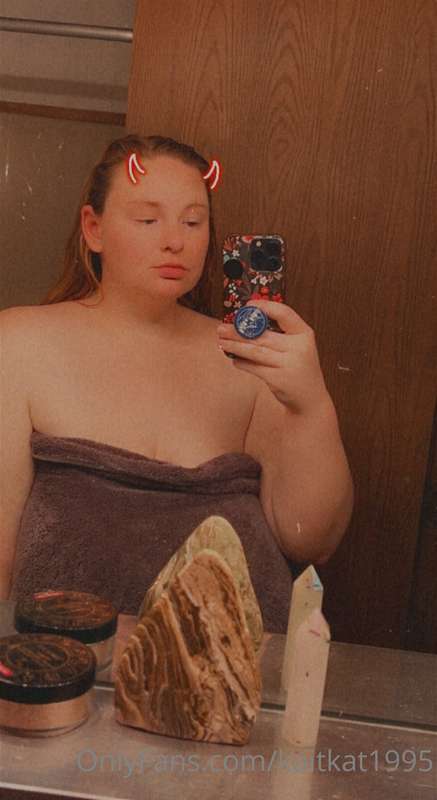 You are obligated to tell me I’m pretty