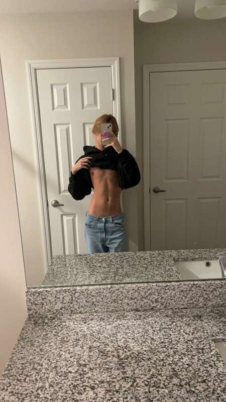 Hi