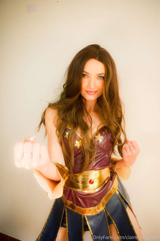 Ever fucked Wonder Woman? 😸