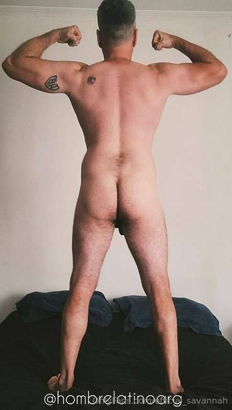 @hombrelatinoargFree page!   Mature and experienced man     ..