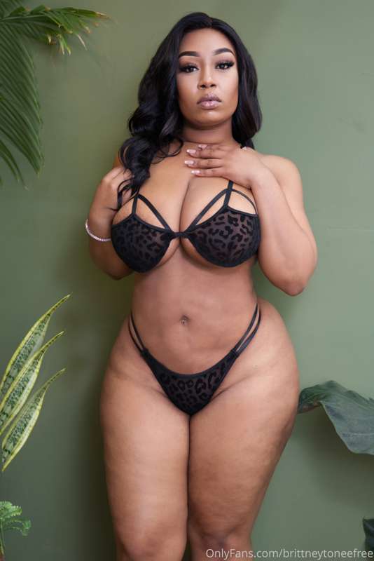 brittneytonee