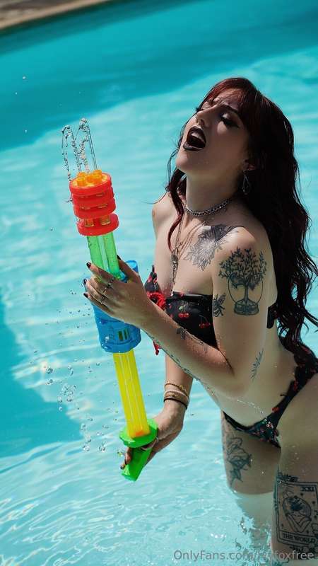 Want to join my pool party? 💦(The full exclusive set will be..