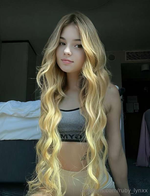 🔥 STOP SCROLLING 🔥@milared_free 

😇 VIP @red_mila @red_mila ..