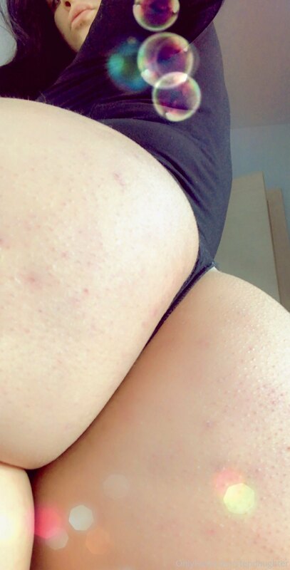 Booty looks so juicy ??