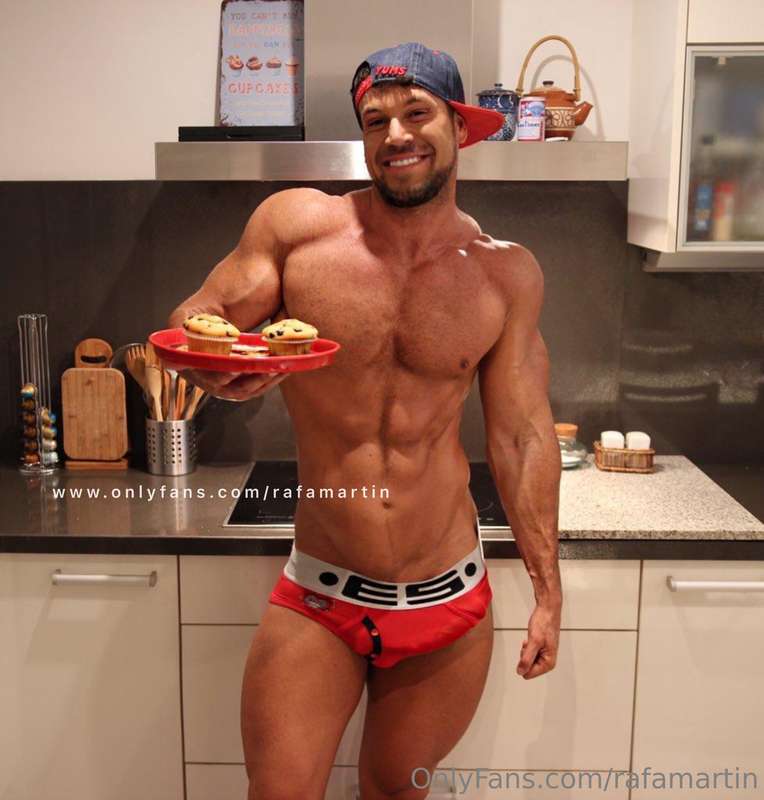 Do you want 🧁chocolate muffins or do you prefer...? *(Next p..