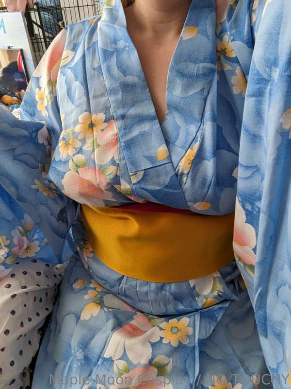 Tried on my Yukata today and omfg could you get any cuter! I..