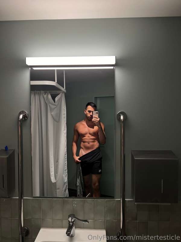 mistertesticle