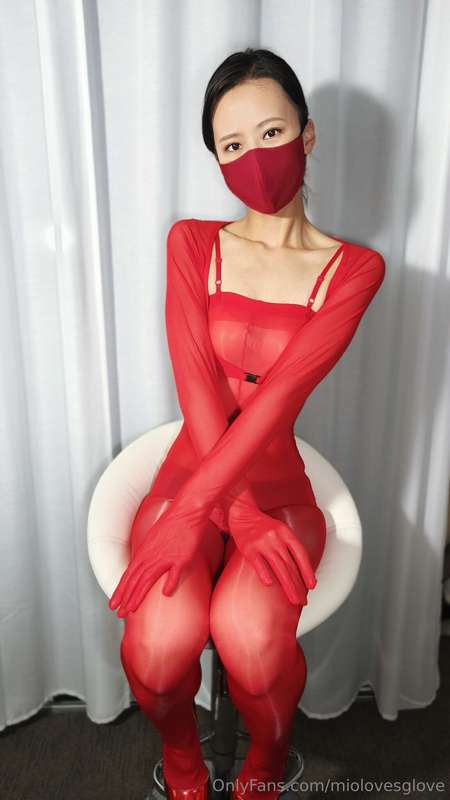 miolovesglove image #1