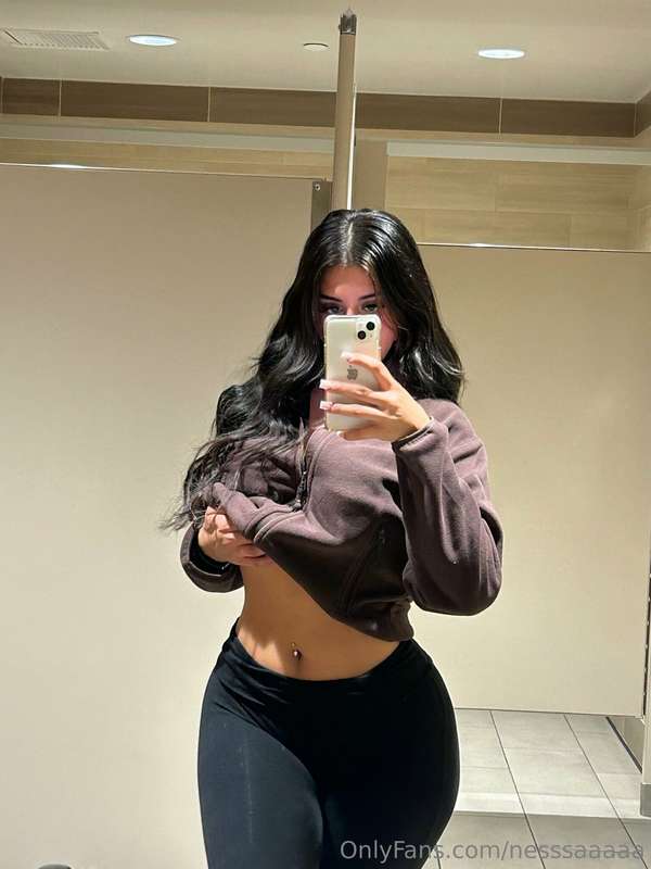 im the whole meal baby 😍