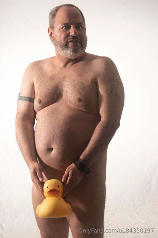 Nude with rubber ducky2025