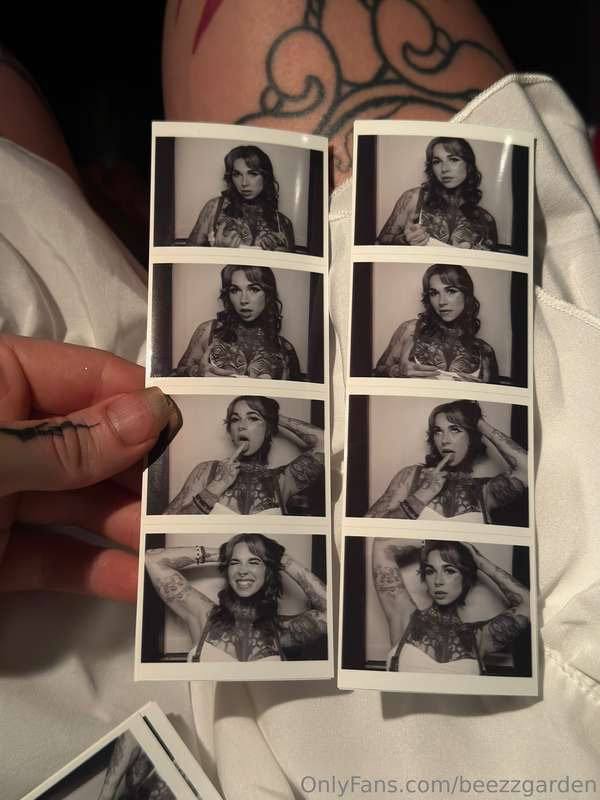 I took some naughty photos in the photo booth 😂 I only have ..