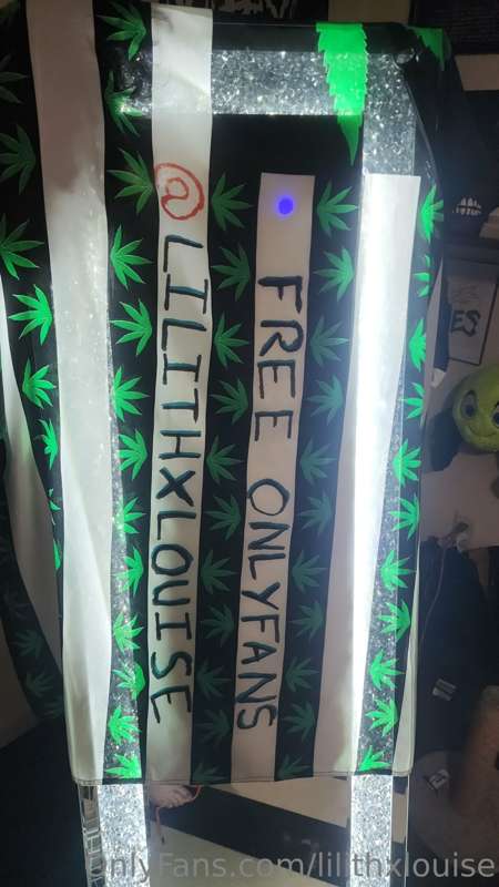 lilithxlouise