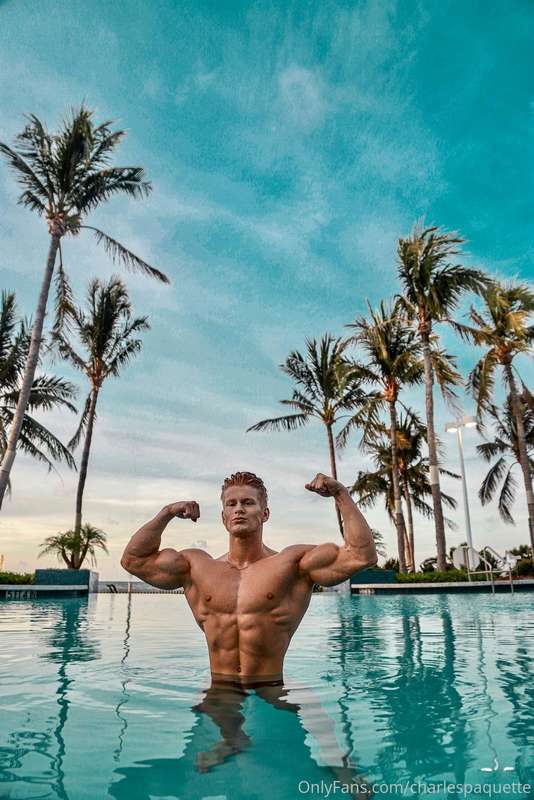 M I A 🏝☀️✈️ Time to have some fun!
