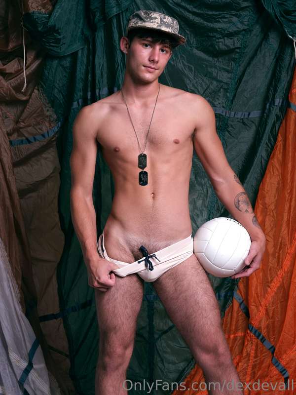 Let’s play with some balls 😉