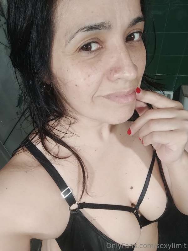 I'm so horny ..😏🔥