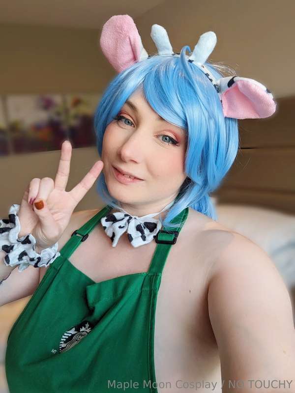 Editing is happening, here's a freebie
Cow maid Ganyu photo ..