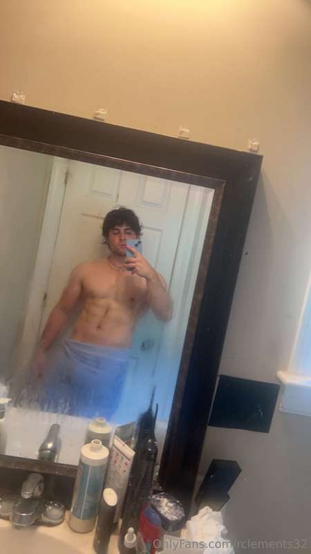 rclements32 Nude Leaked OnlyFans Photo