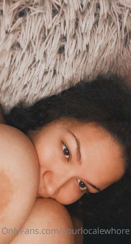 These are hands down the best pics I’ve ever taken for tiddy..