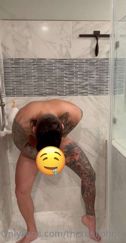 Having a freshly shaved hole and junk just makes me want to ..