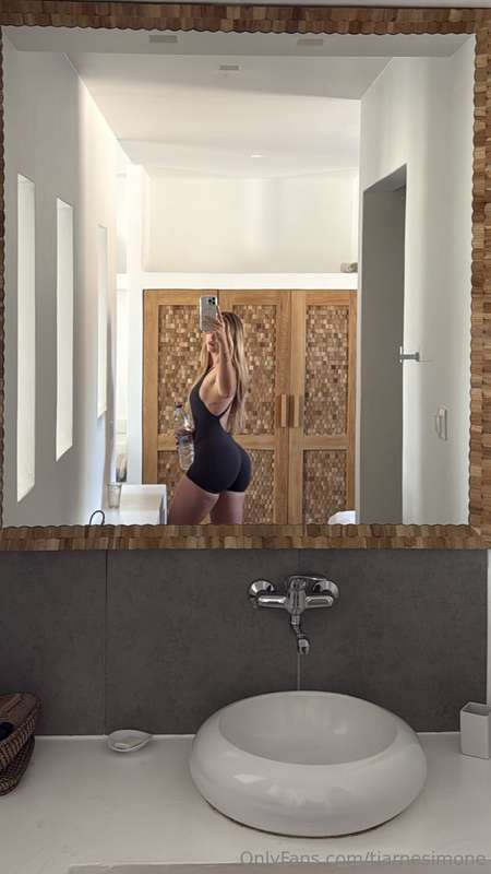tiarnesimone