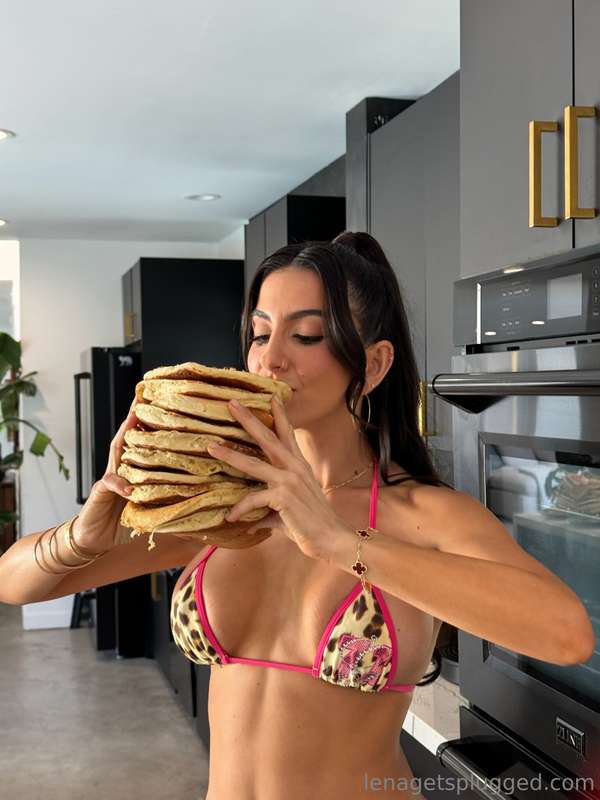 lenatheplug image #0