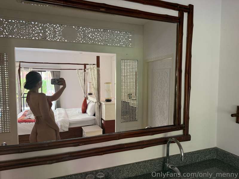Stream on 14.02.25 in our private Villa with Pool :)