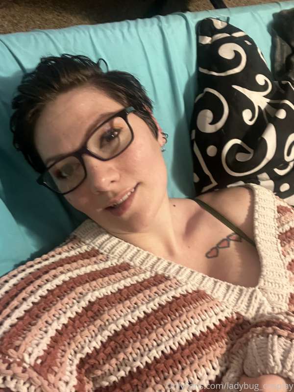 It’s comfy sweater season but it was 70 degrees today. How c..