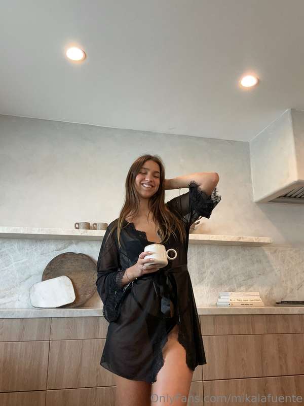 mikalafuente photo