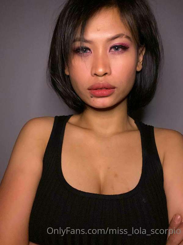 miss_lola_scorpio