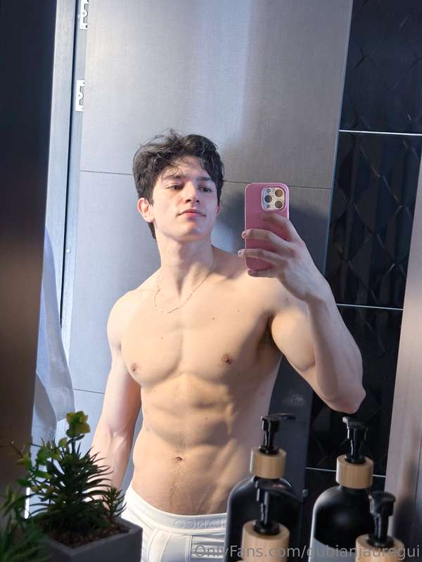 dubianjauregui