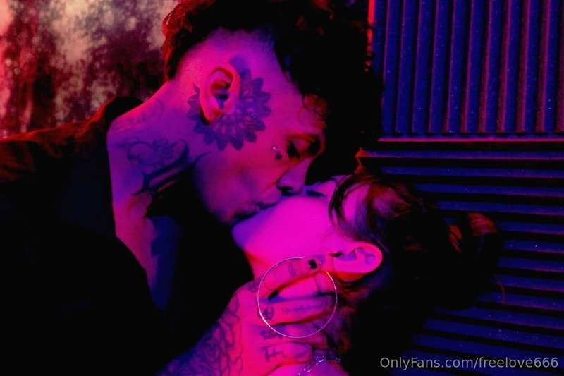 that sweet kiss