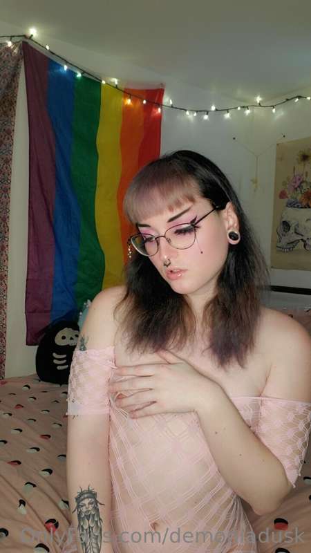 this pink mesh bodysuit is so cute 💖💕