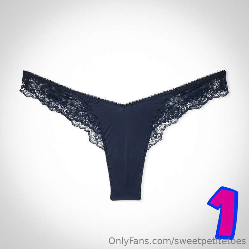 ⁉️ Panty Poll ⁉️I'm going on vacation for my birthday in a c..