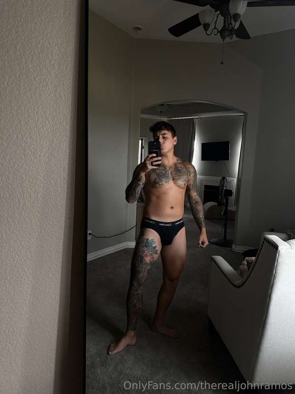😘