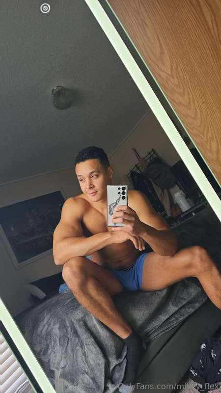 mikey_flex