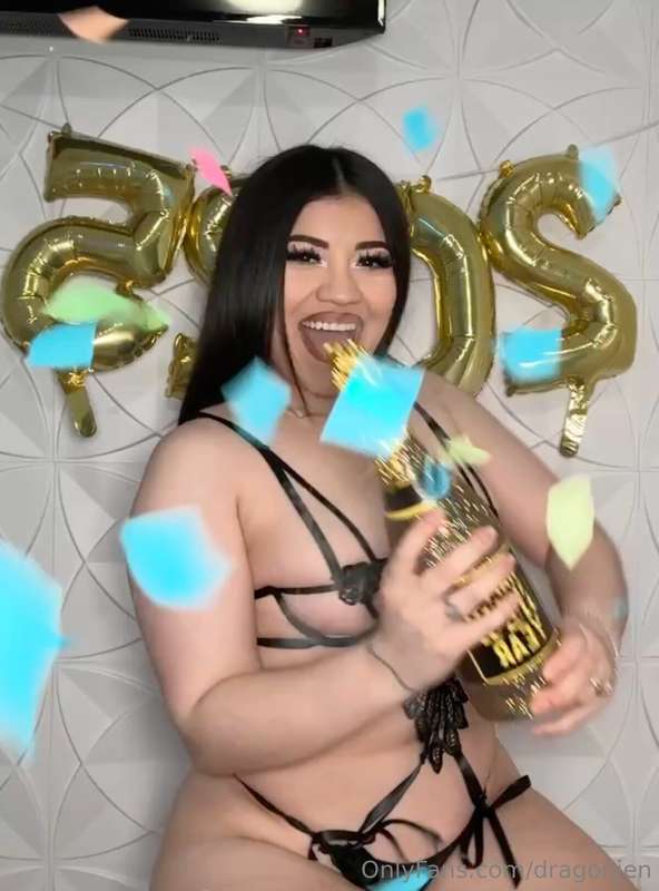HAPPY NEW YEAR!!!! 🤪