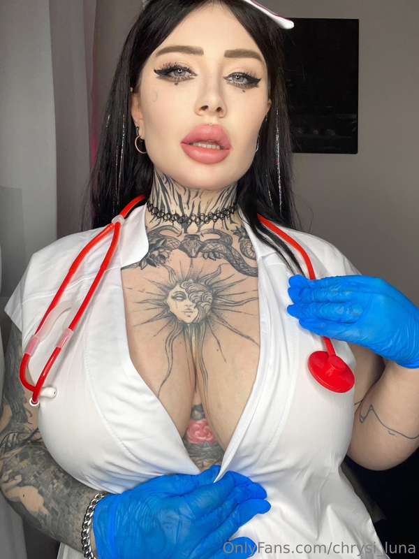 The nurse is in. Ready for ur full examination? 🌚