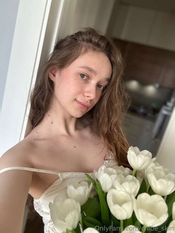 chloe_skin