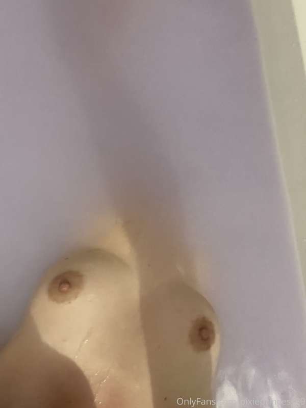 pixieprincess89 image #0