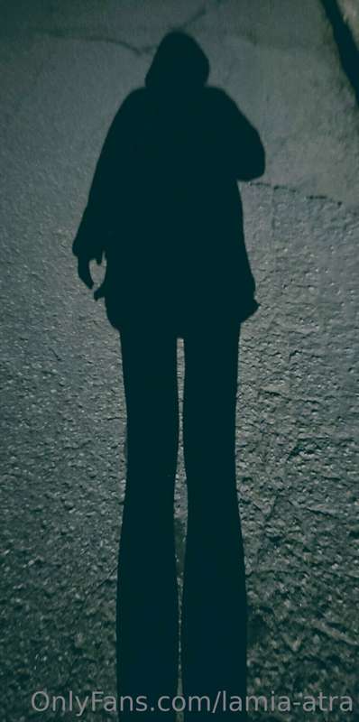 Night shadow 🌜