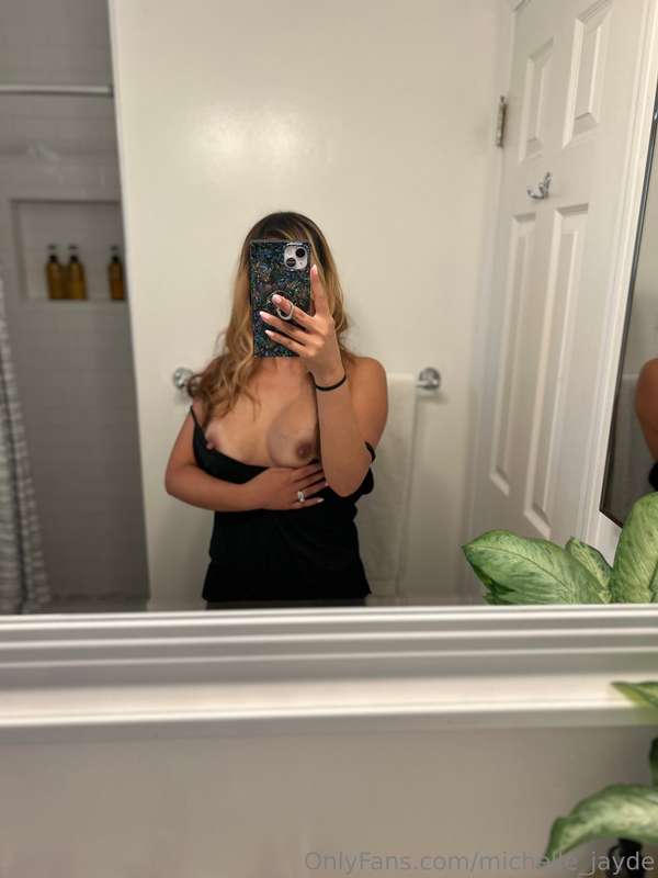 Good morning and Happy Monday. Message me and tell me your p..