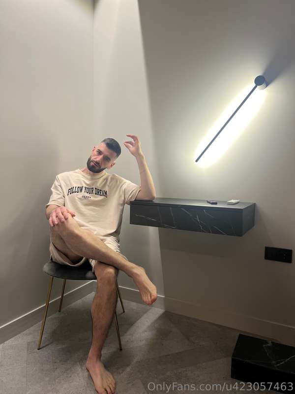 😂