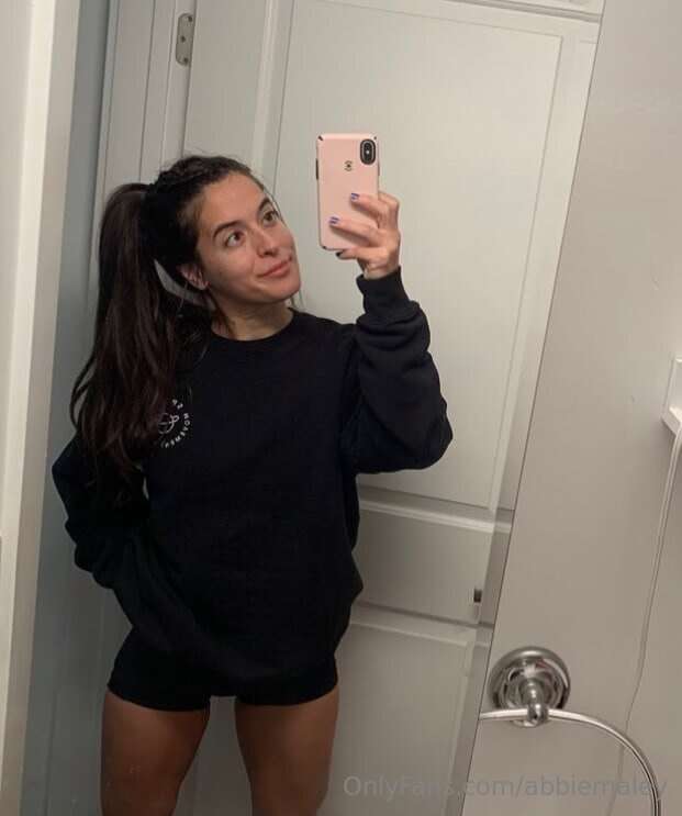 feeling comfy today 🥰