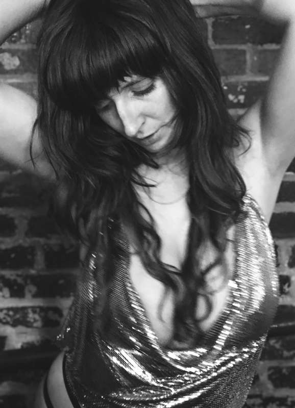 dadeleine image #1