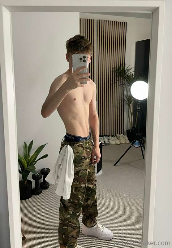 unzip me? 🤤